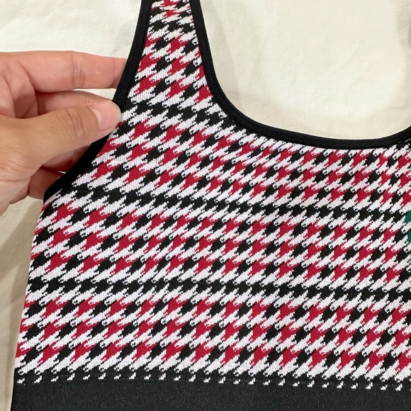 FABLETICS CAMRYN HOUNDSTOOTH SEAMLESS BRA - Picture 5 of 8